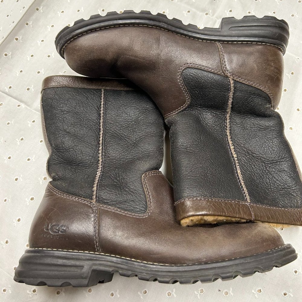 Ugg Sheepskin Boots